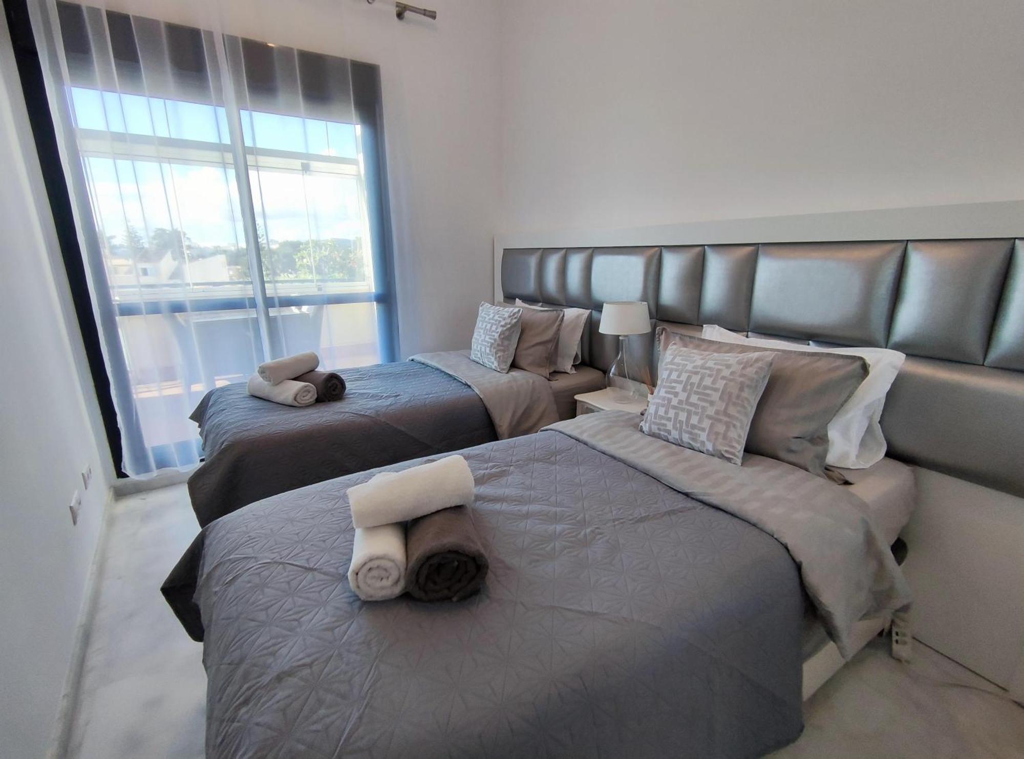 Luxury Duplex Infinity Pool Ehhouse Apartment Estepona Luaran gambar